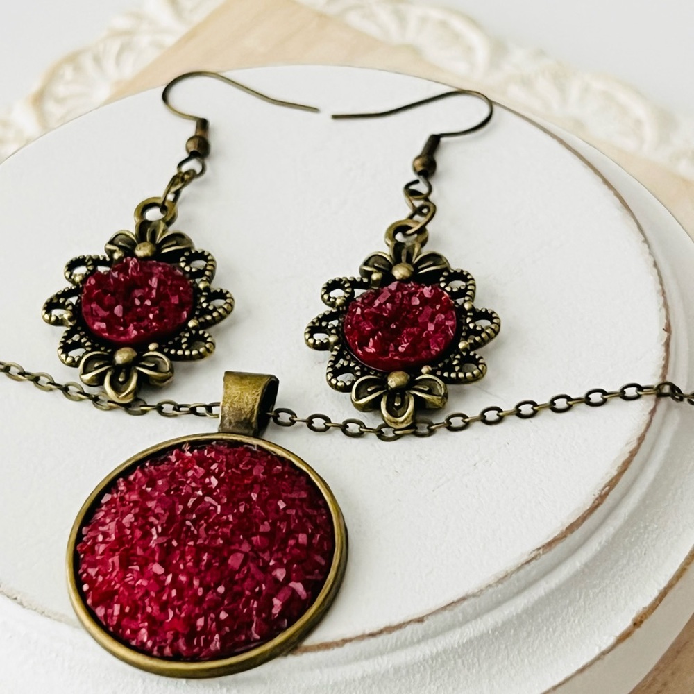 Red and Gold Vintage Earrings with Ornate Filigree Design